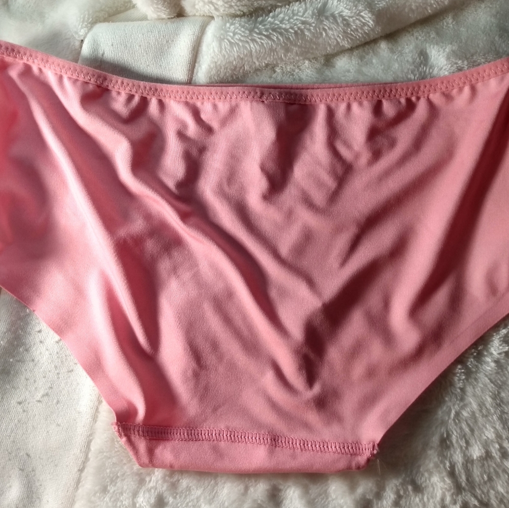 Panties - Picture 4 of 4